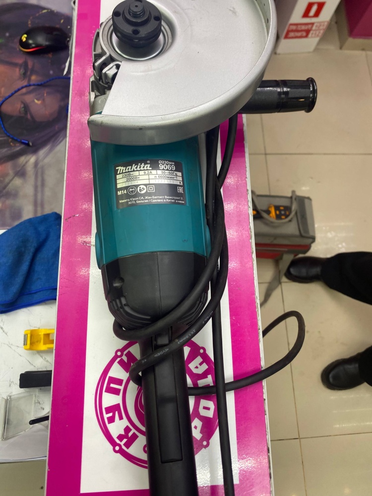 УШМ (Болгарка) Макита 9069