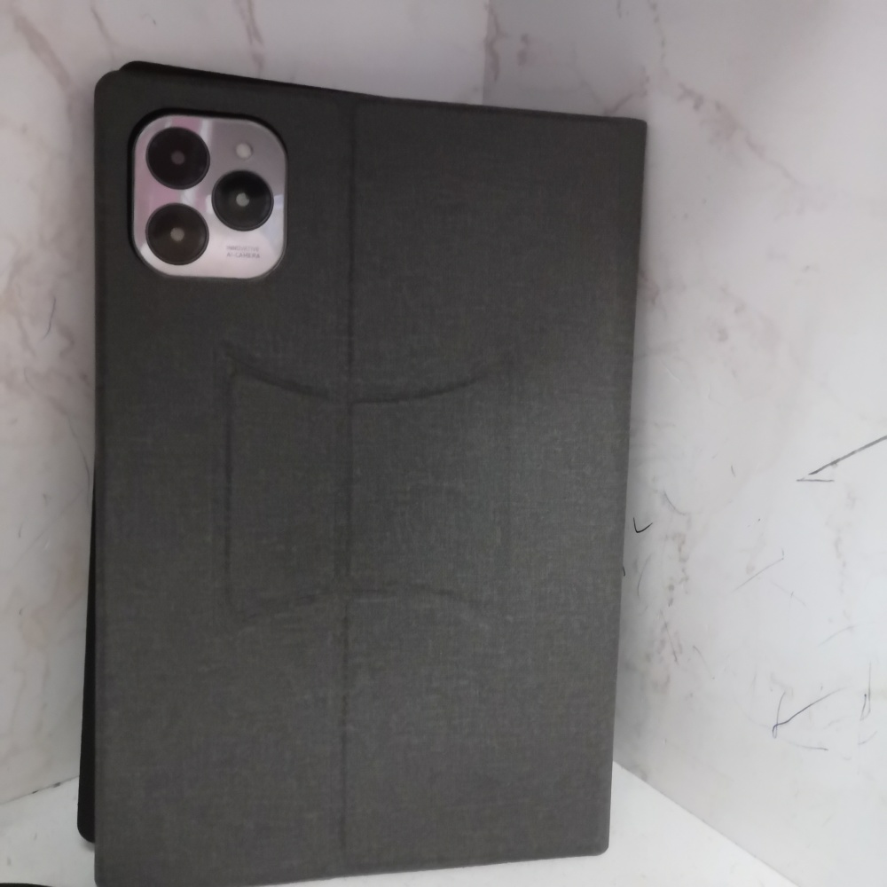 Планшет noname