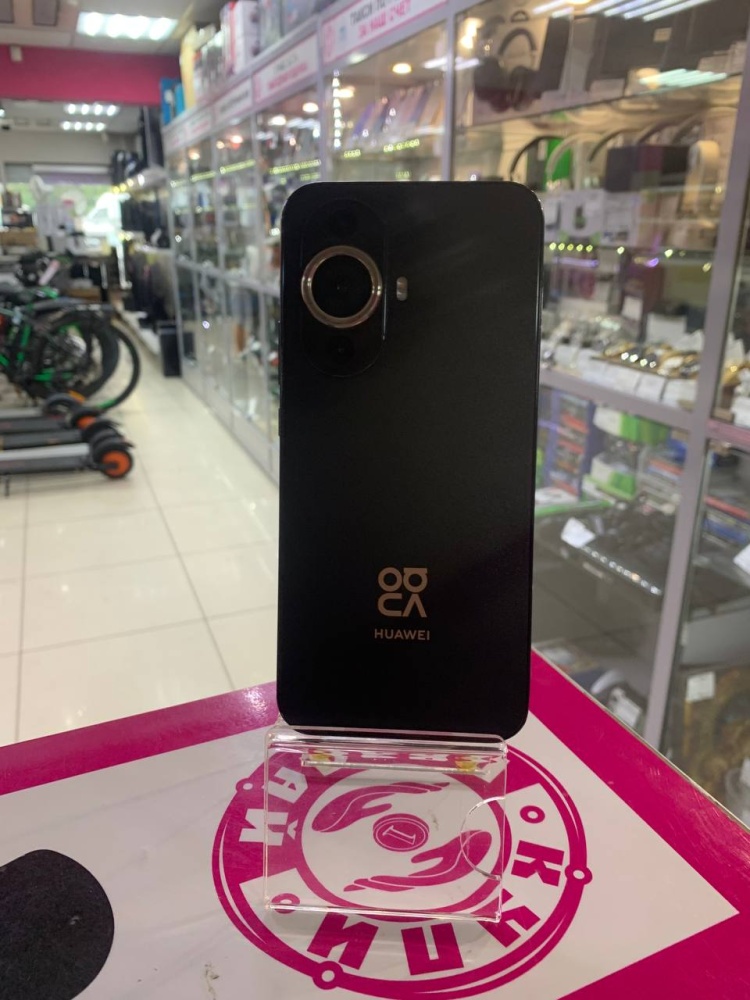 Смартфон Huawei Nova 11 8/256