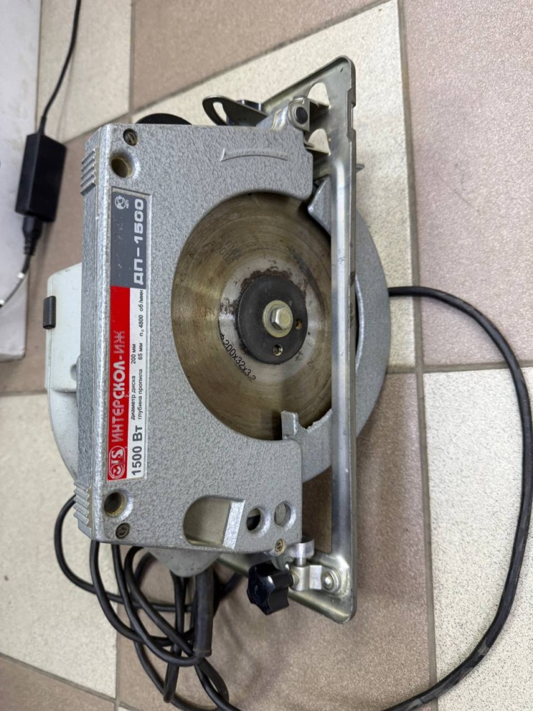 Пила ИНТЕРСКОЛ 1500