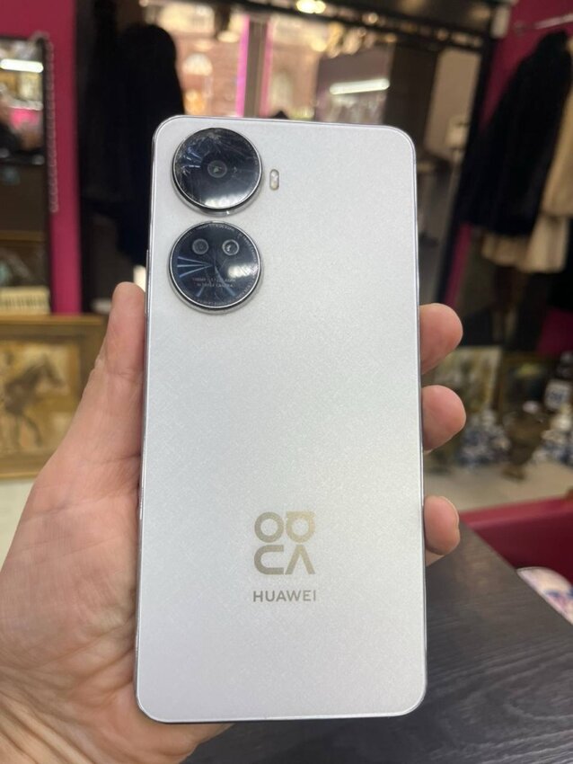 Смартфон Huawei NOVA12SE