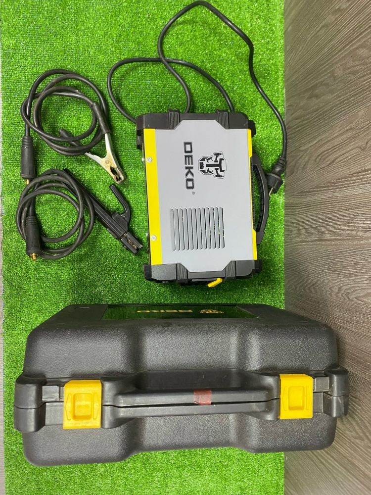 Сварочный аппарат DEKO WM220A