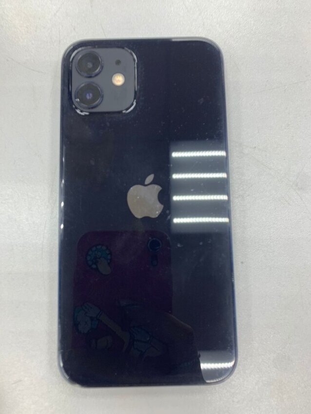 Смартфон iPhone 12 64 Gb