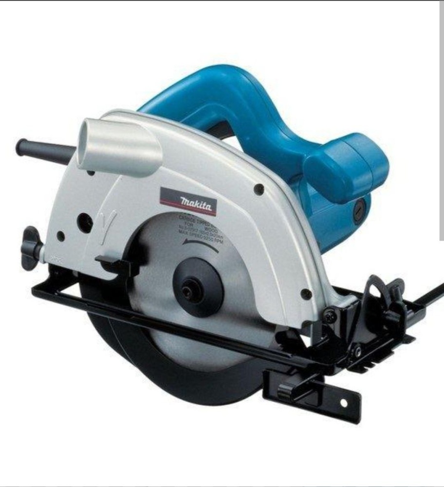 Дисковая пила Makita 5704R